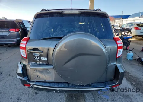 2010 Toyota Rav4 z USA, uszkodzony, nr VIN 2T3BF4DV7AW052601